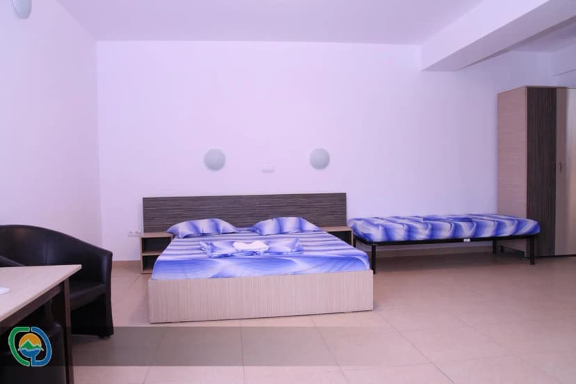 Cameră cu 4 locuri pentru grupuri organizate la Casa Duca – complex tabere Costinești